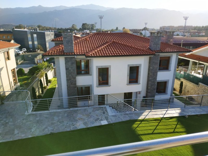REF-476 CASA LLANES (50)